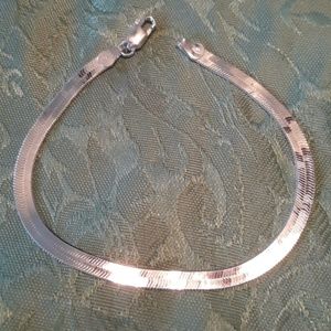 Sterling Silver 8" Magic Herringbone Bracelet 4.5m